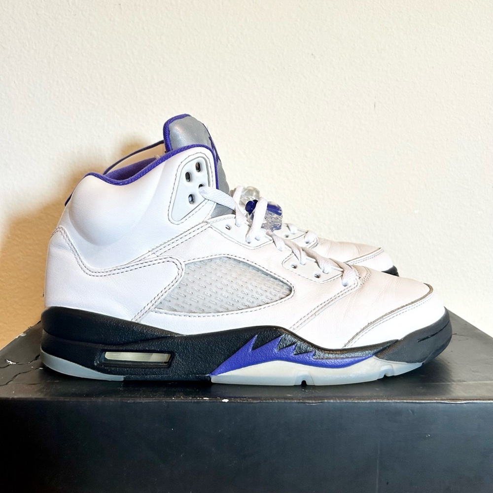 Jordan 5 Retro Dark Concord size 8.5 DD0587-141 2022 PRE-OWNED